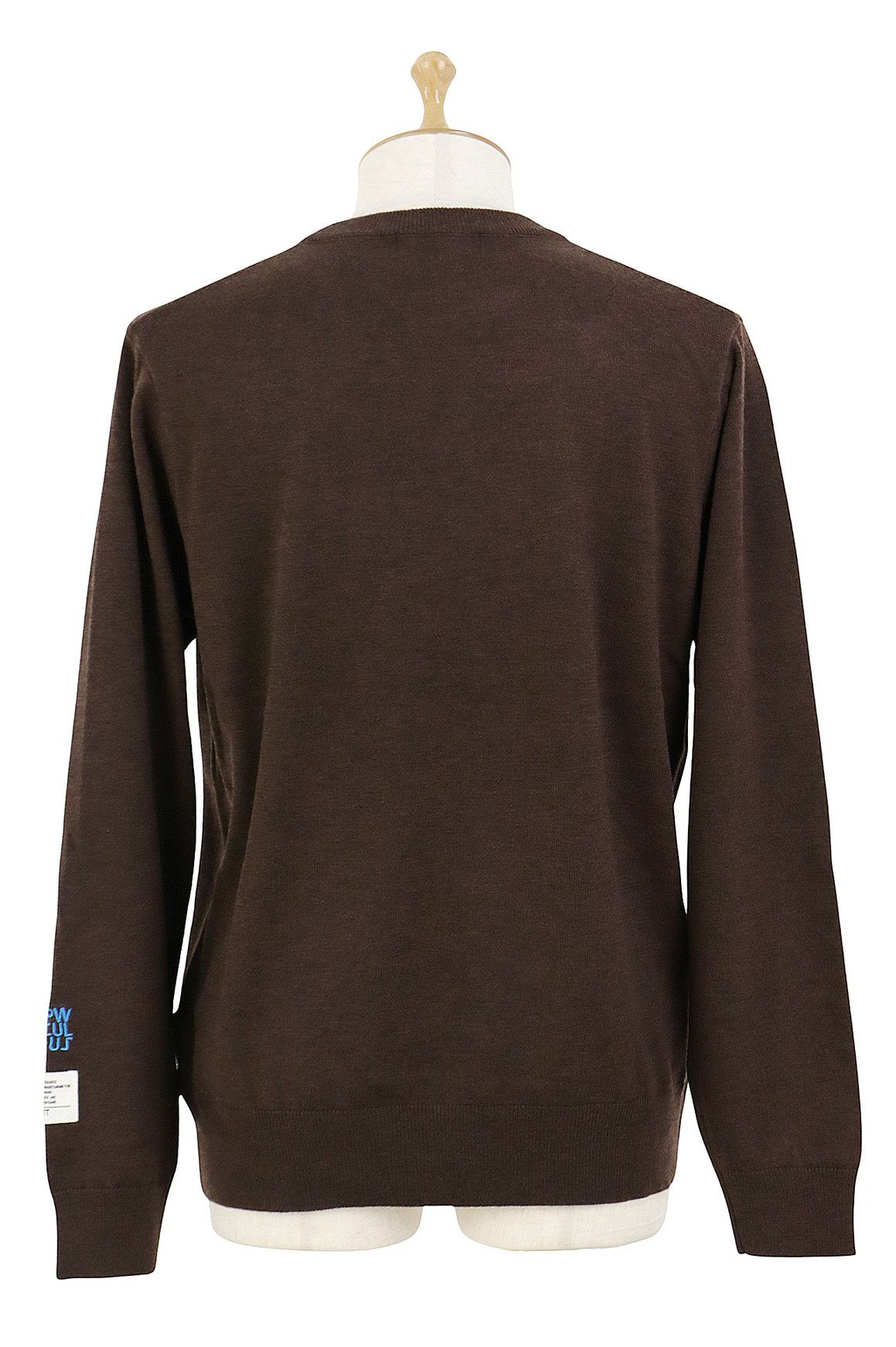 ピーダブリュサーキュラスのセーター