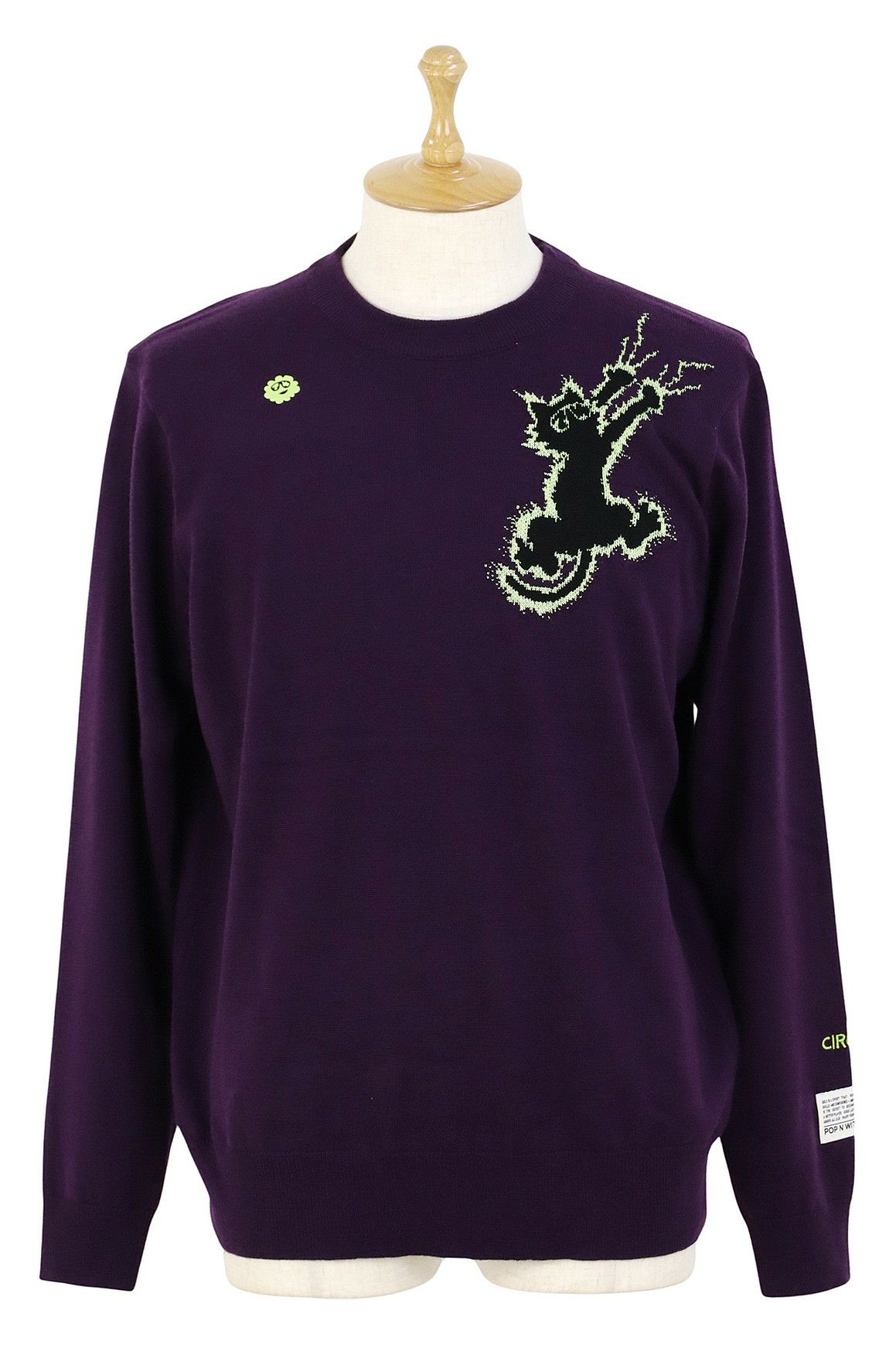 ピーダブリュサーキュラスのセーター