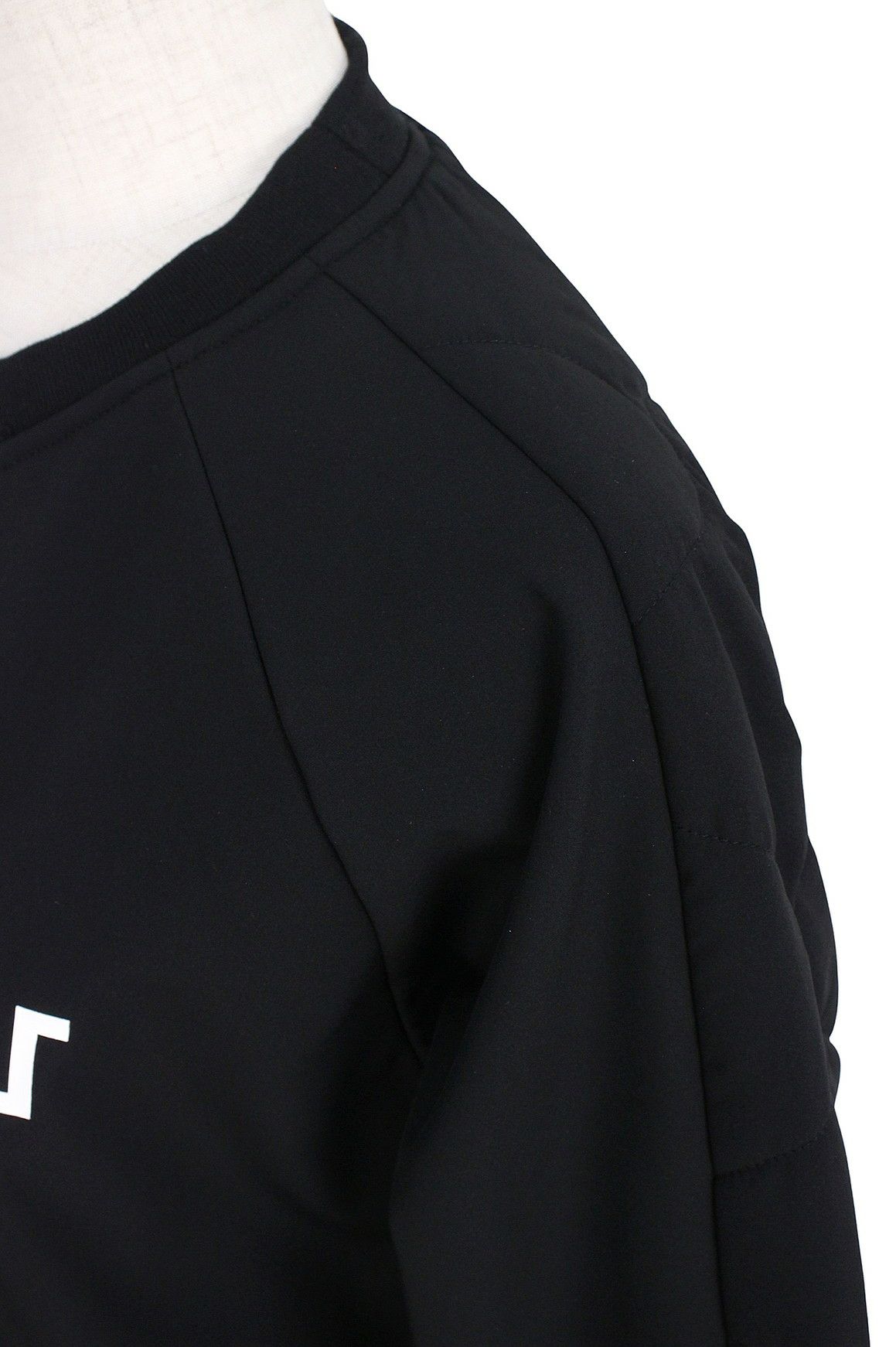 ピーダブリュサーキュラスのブルゾン