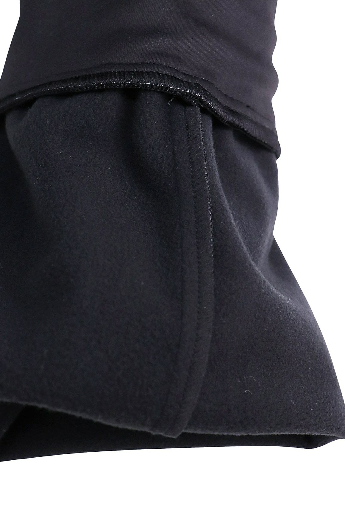 ティーエフダブリューフォーティーナインのパンツ