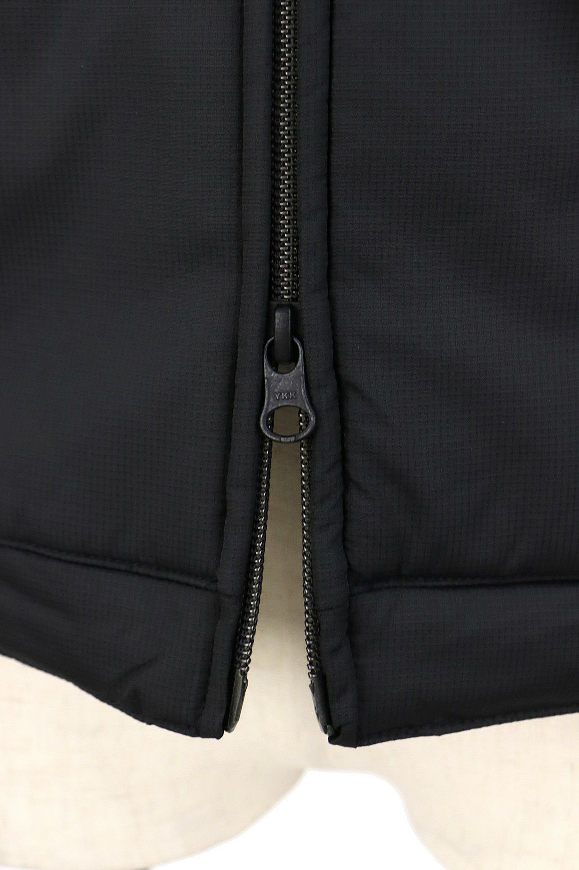 キックスリーのブルゾン