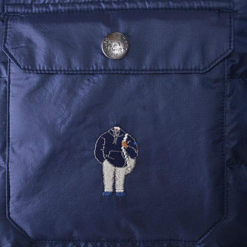 シナコバのブルゾン