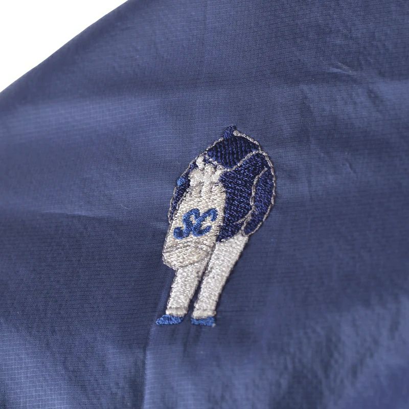 シナコバのブルゾン