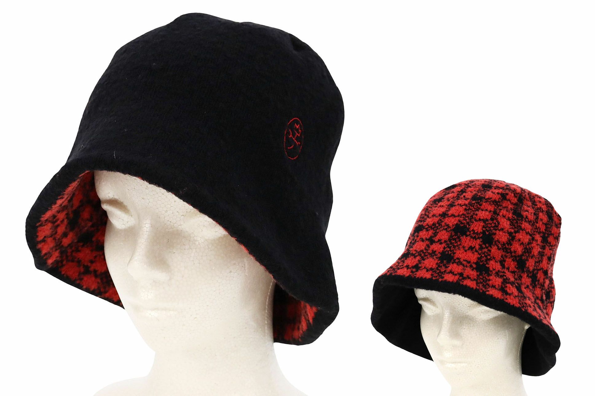 カステルバジャックのニットハット