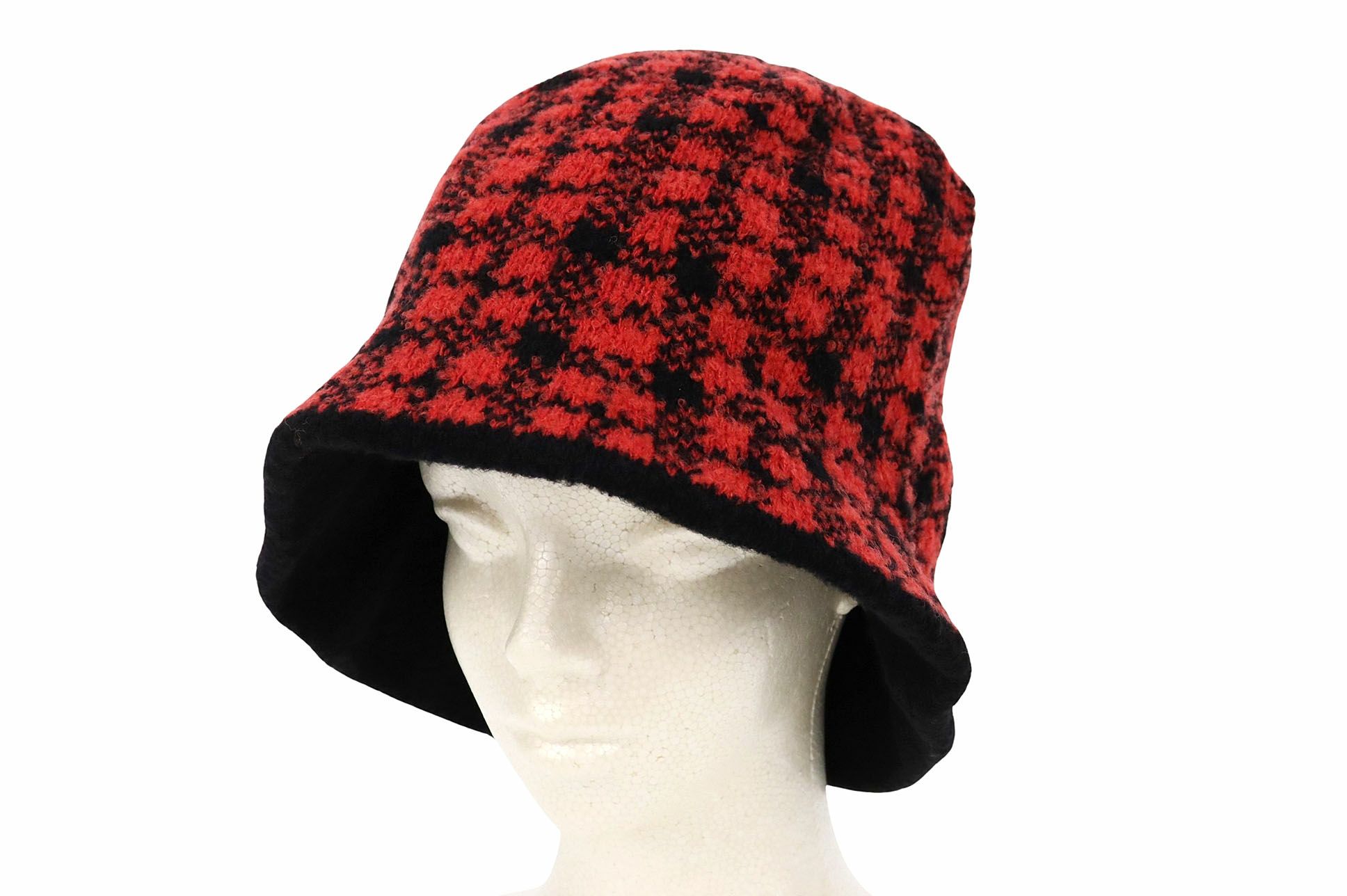 カステルバジャックのニットハット