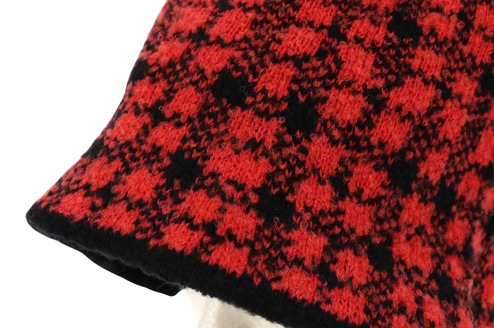 カステルバジャックのニットハット