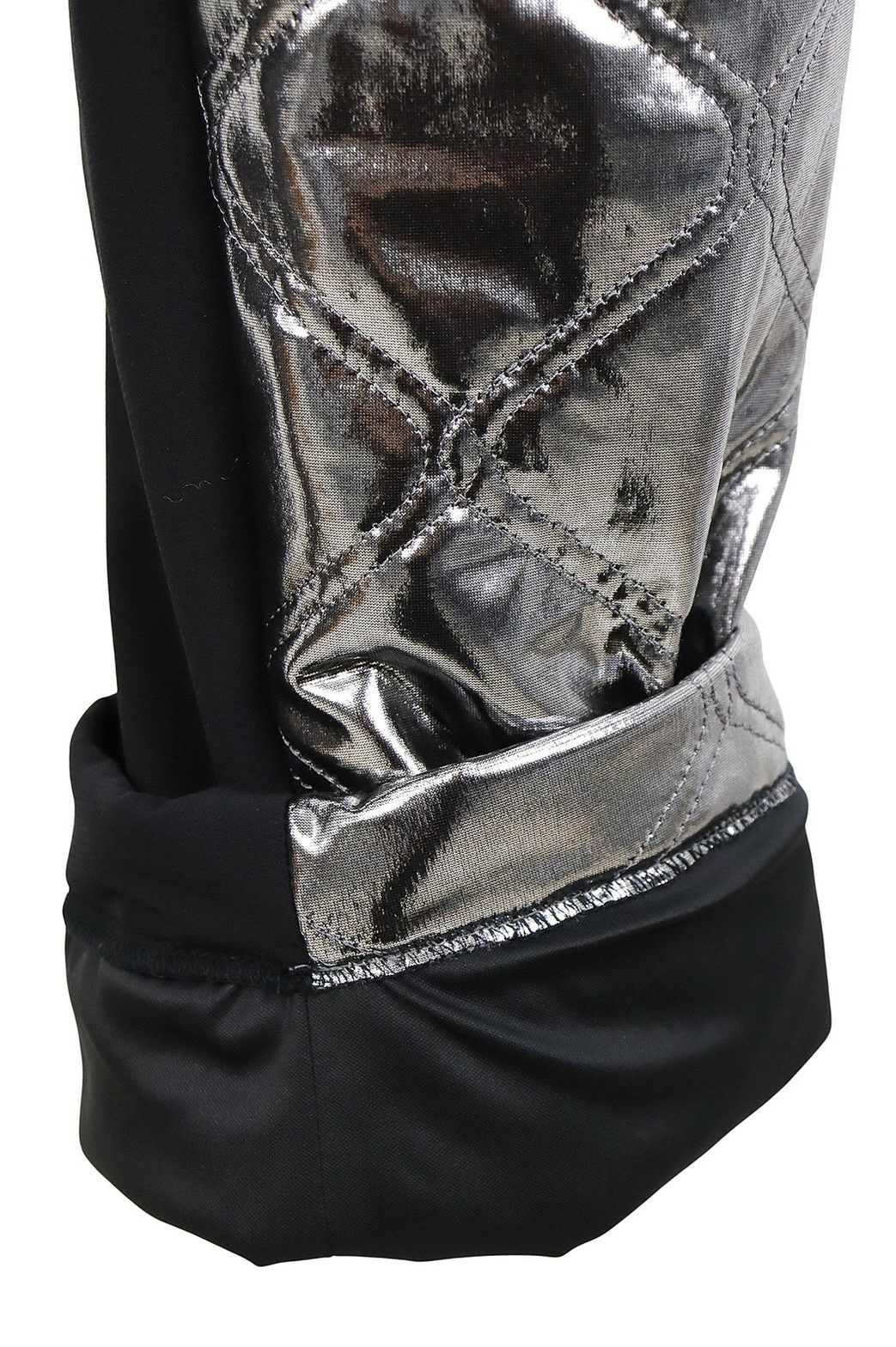 ダンスウィズドラゴンのロングパンツ