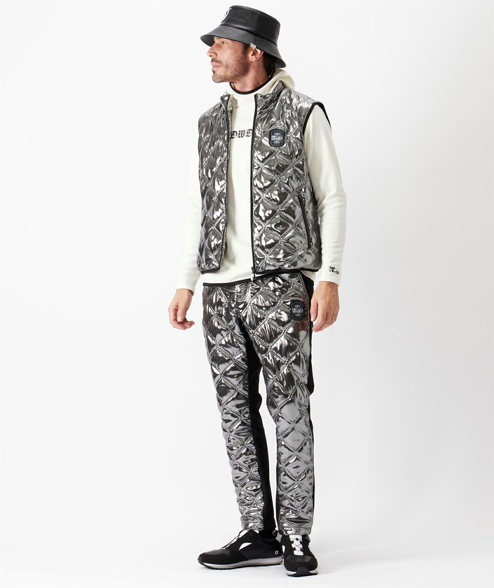 ダンスウィズドラゴンのロングパンツ