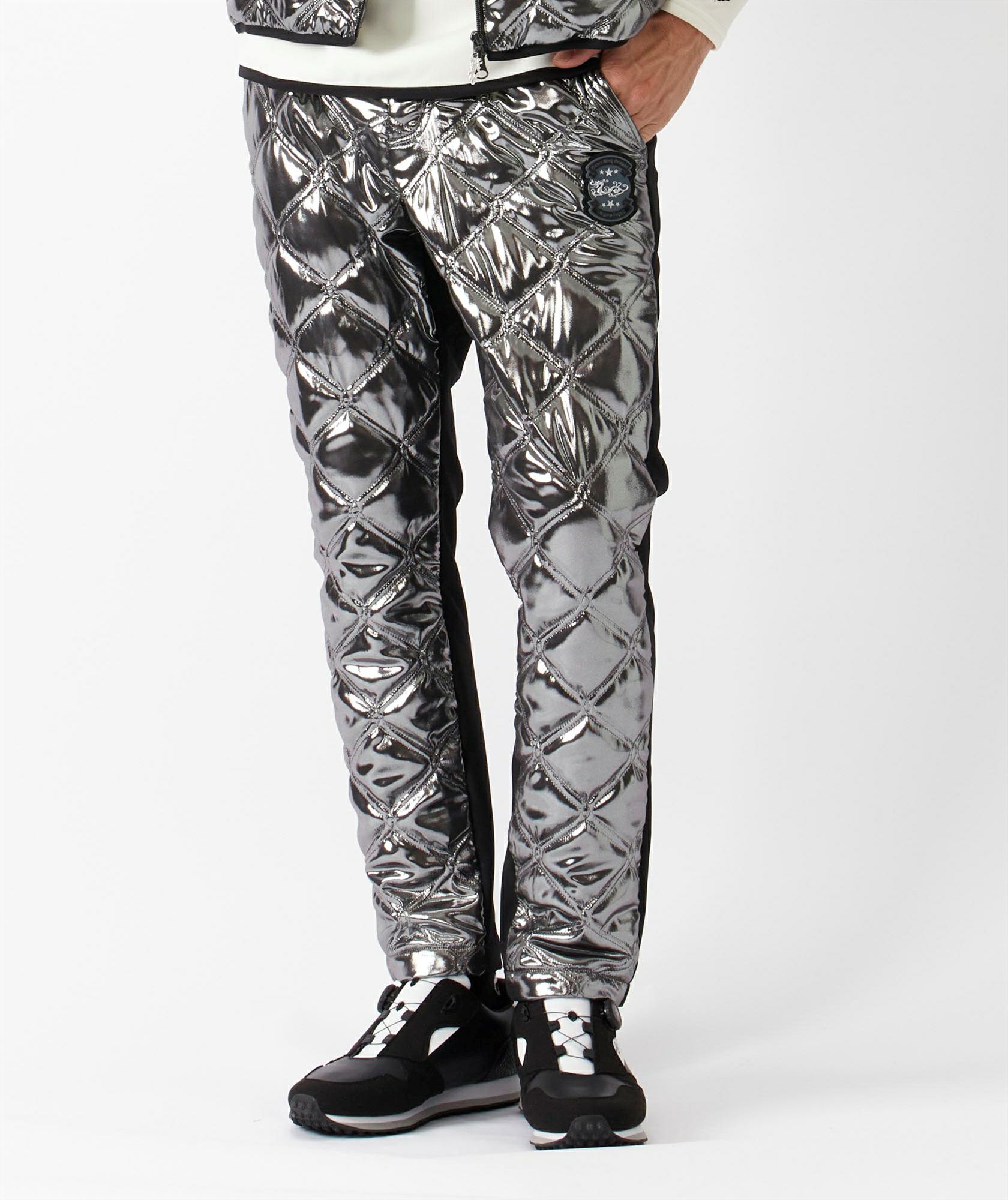 ダンスウィズドラゴンのロングパンツ