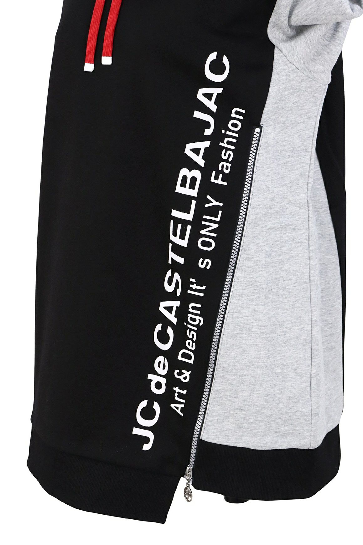 カステルバジャックのパーカー