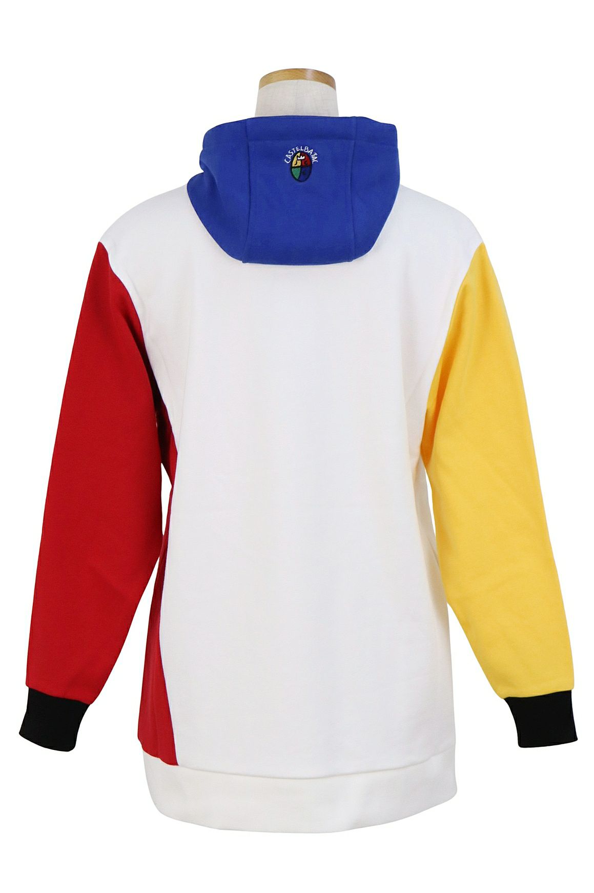 カステルバジャックのパーカー