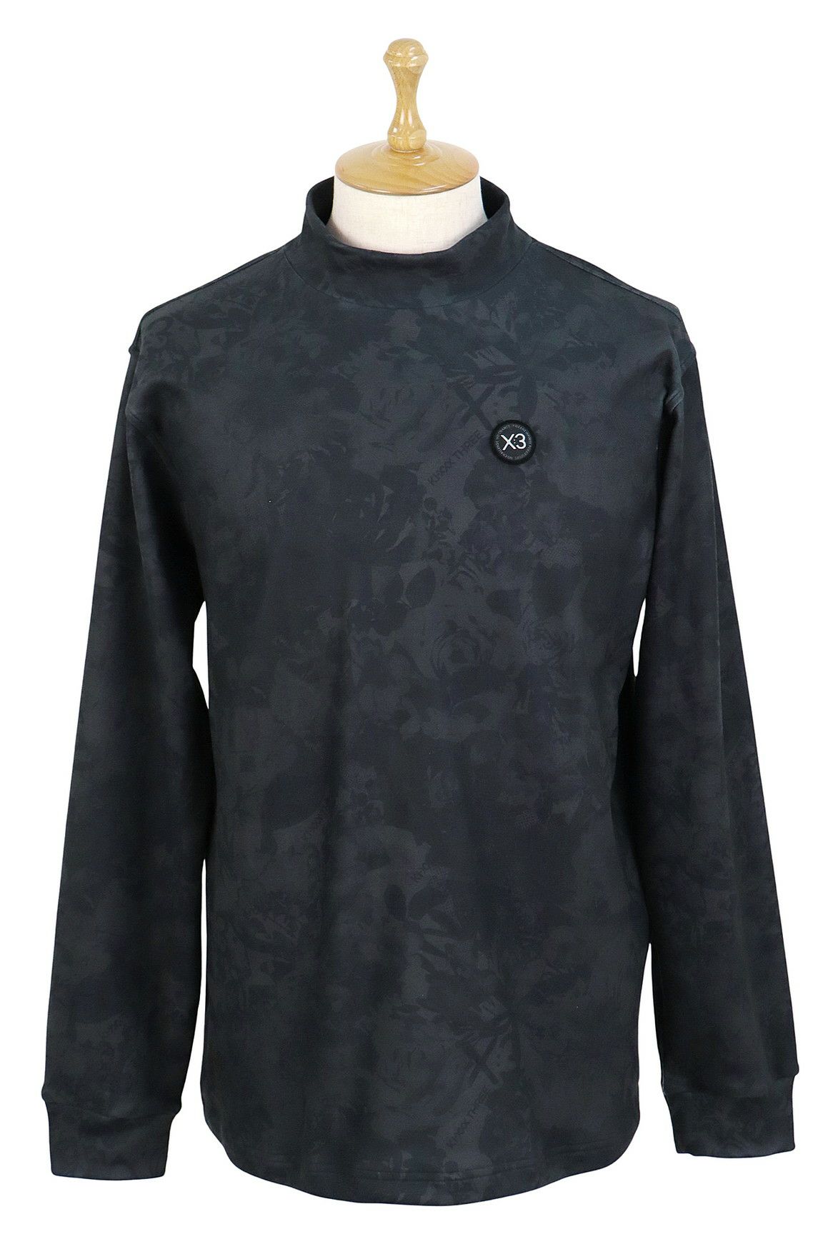 キックスリーのハイネックシャツ