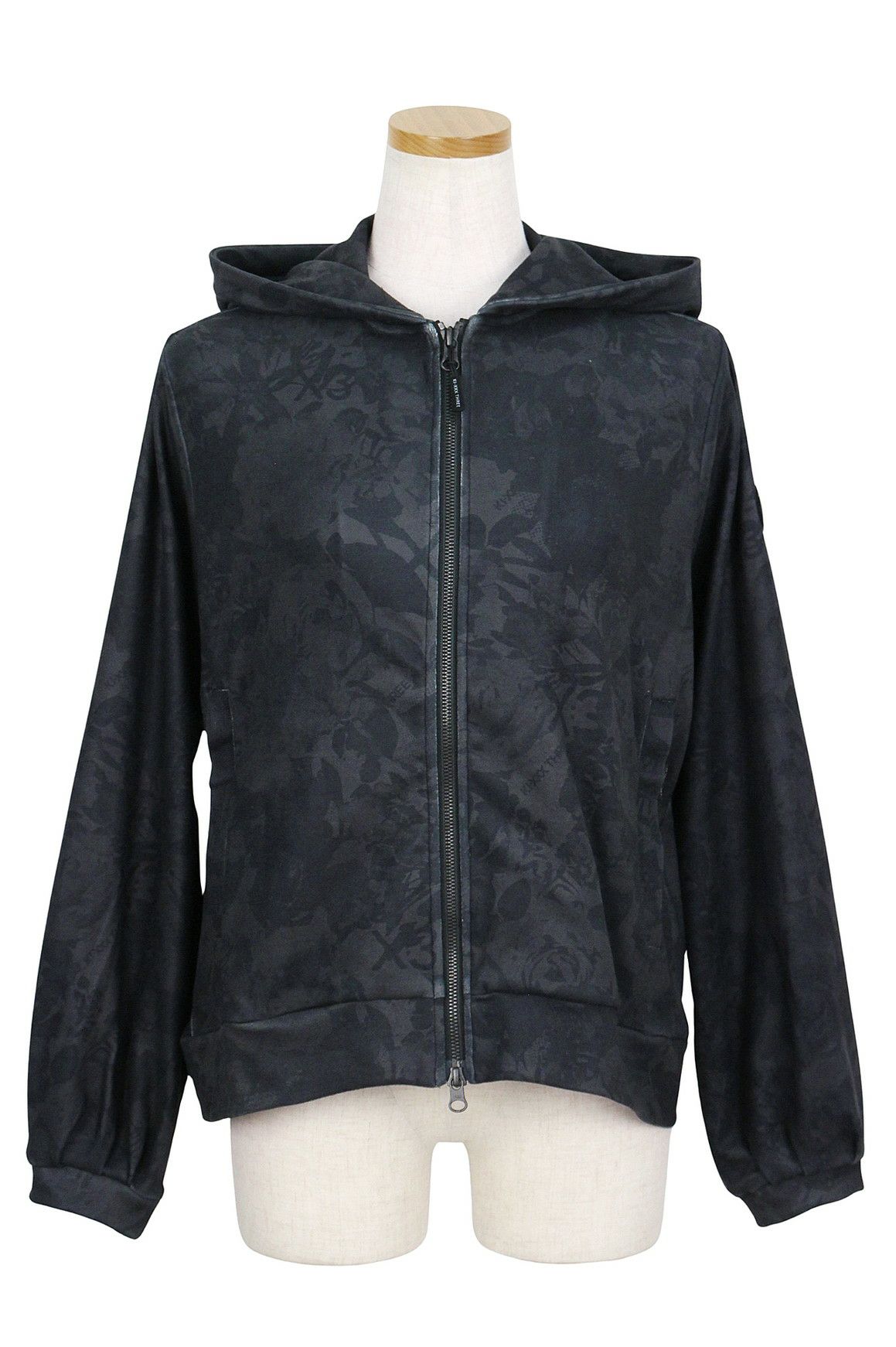 キックスリーのブルゾン