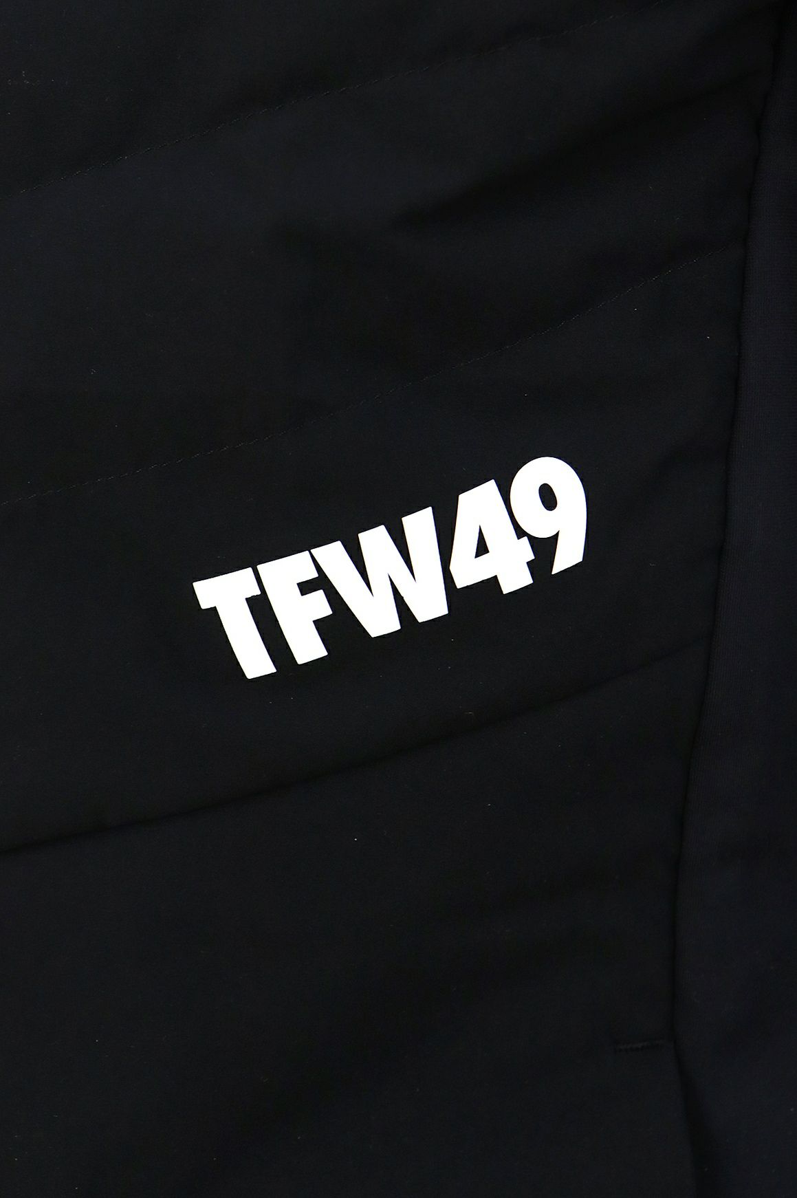 TFW49のブルゾン
