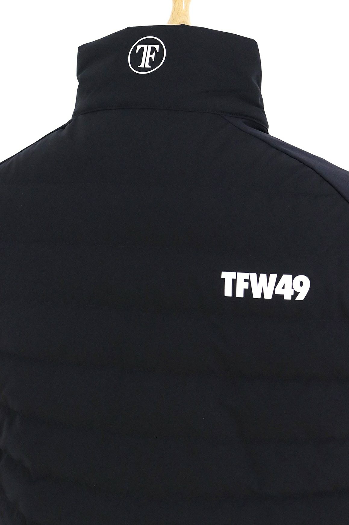 TFW49のブルゾン