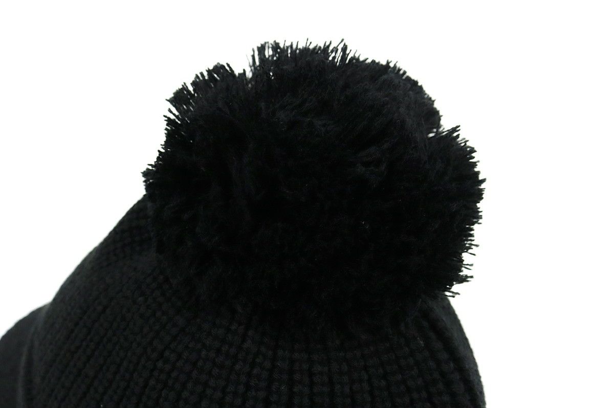 ウノピゥウノウグァーレトレのニットキャップ