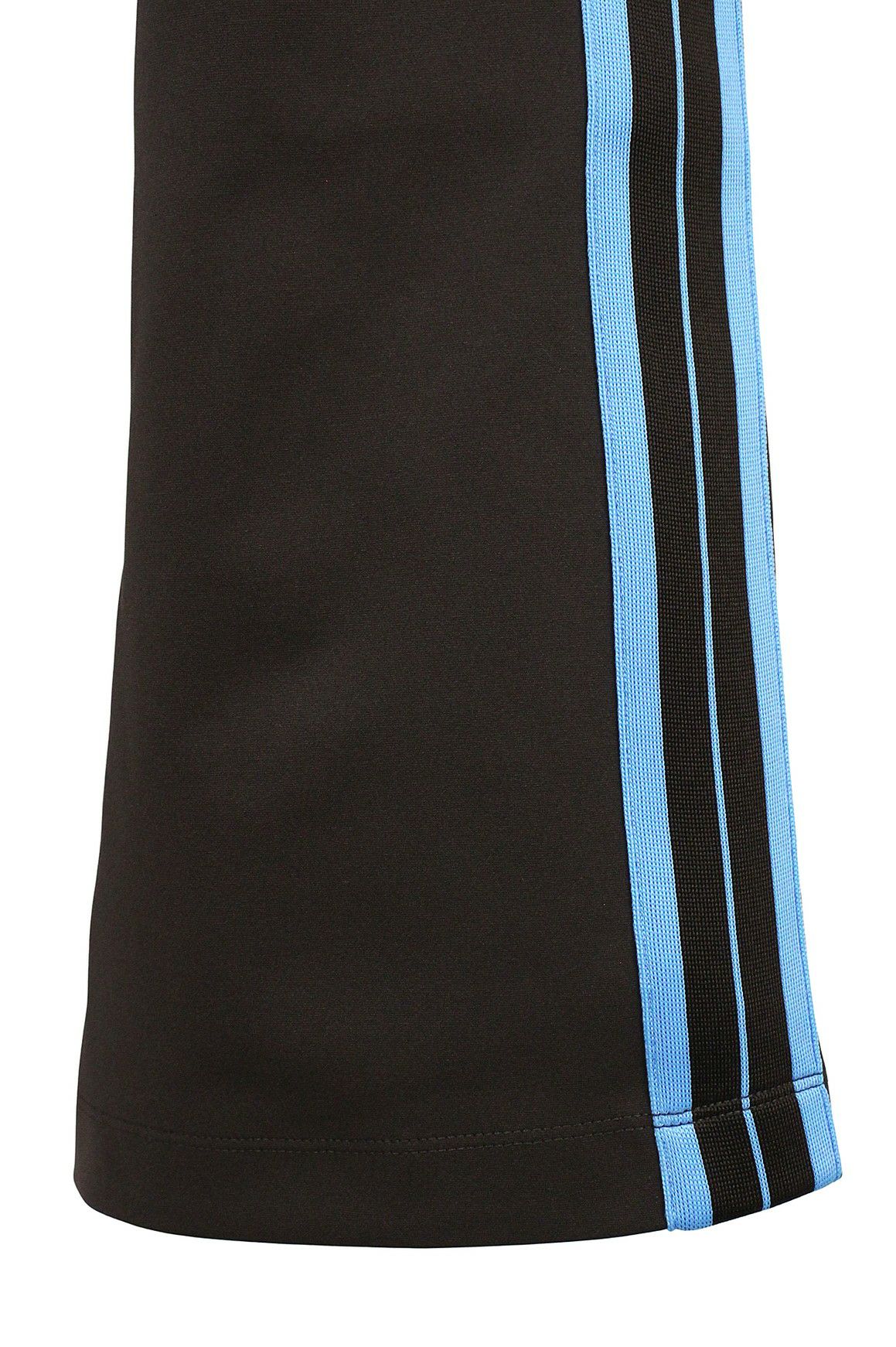 チャンピオン日本正規品のパンツ