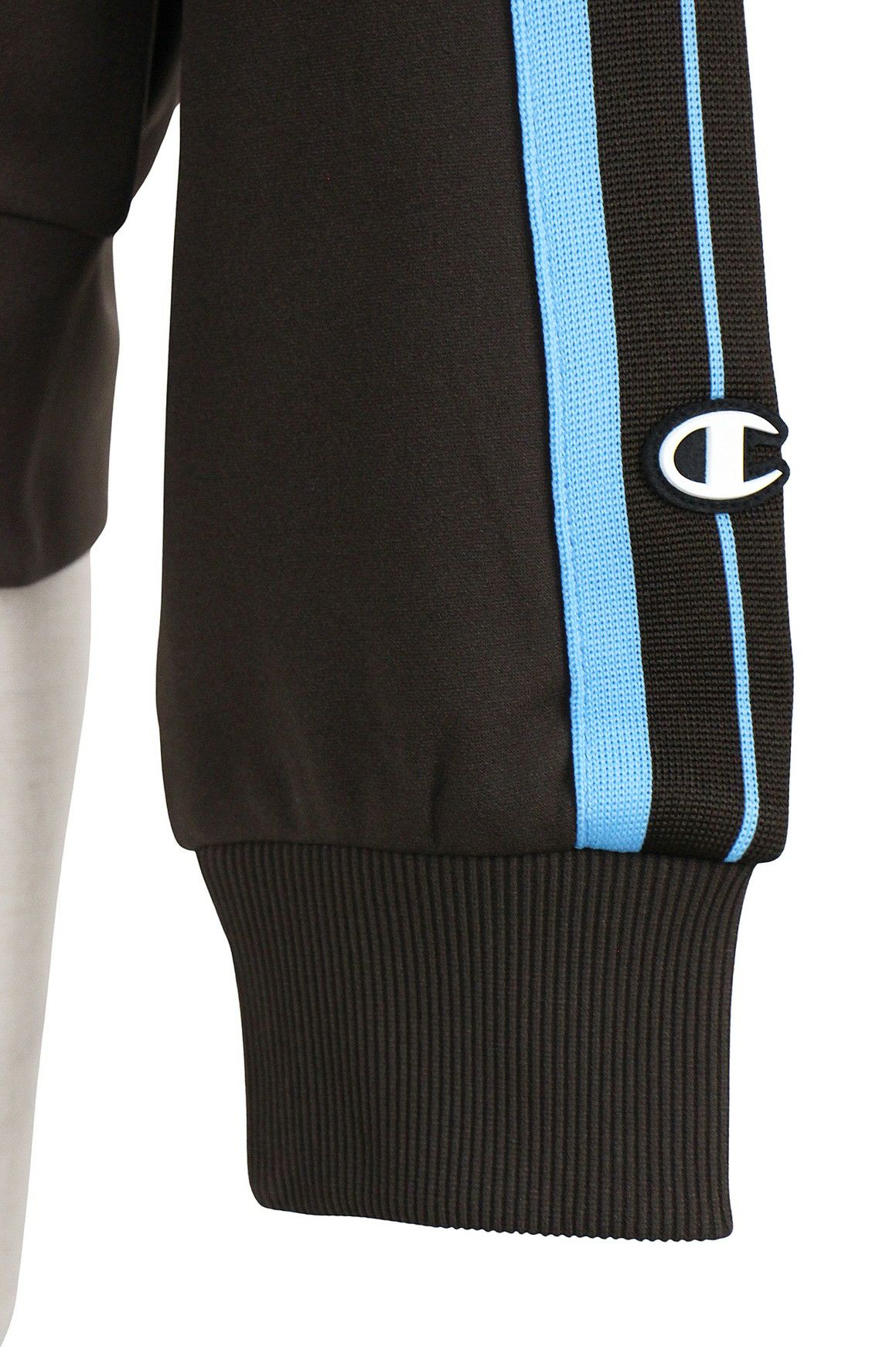 チャンピオン日本正規品のブルゾン