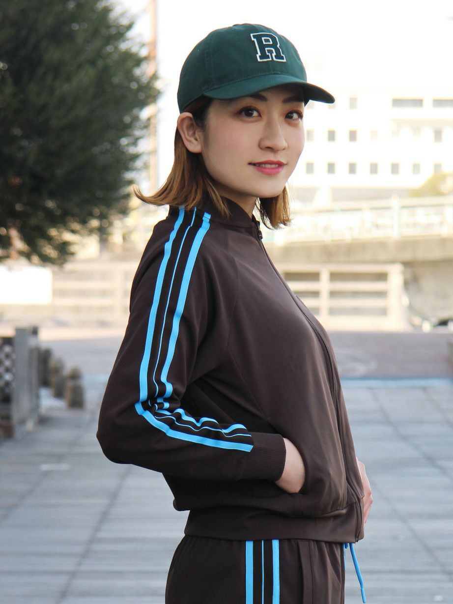 チャンピオン日本正規品のブルゾン