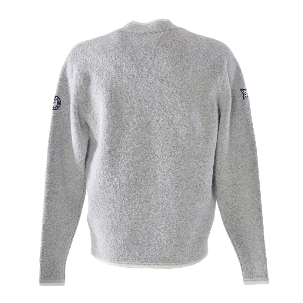 シナコバのセーター