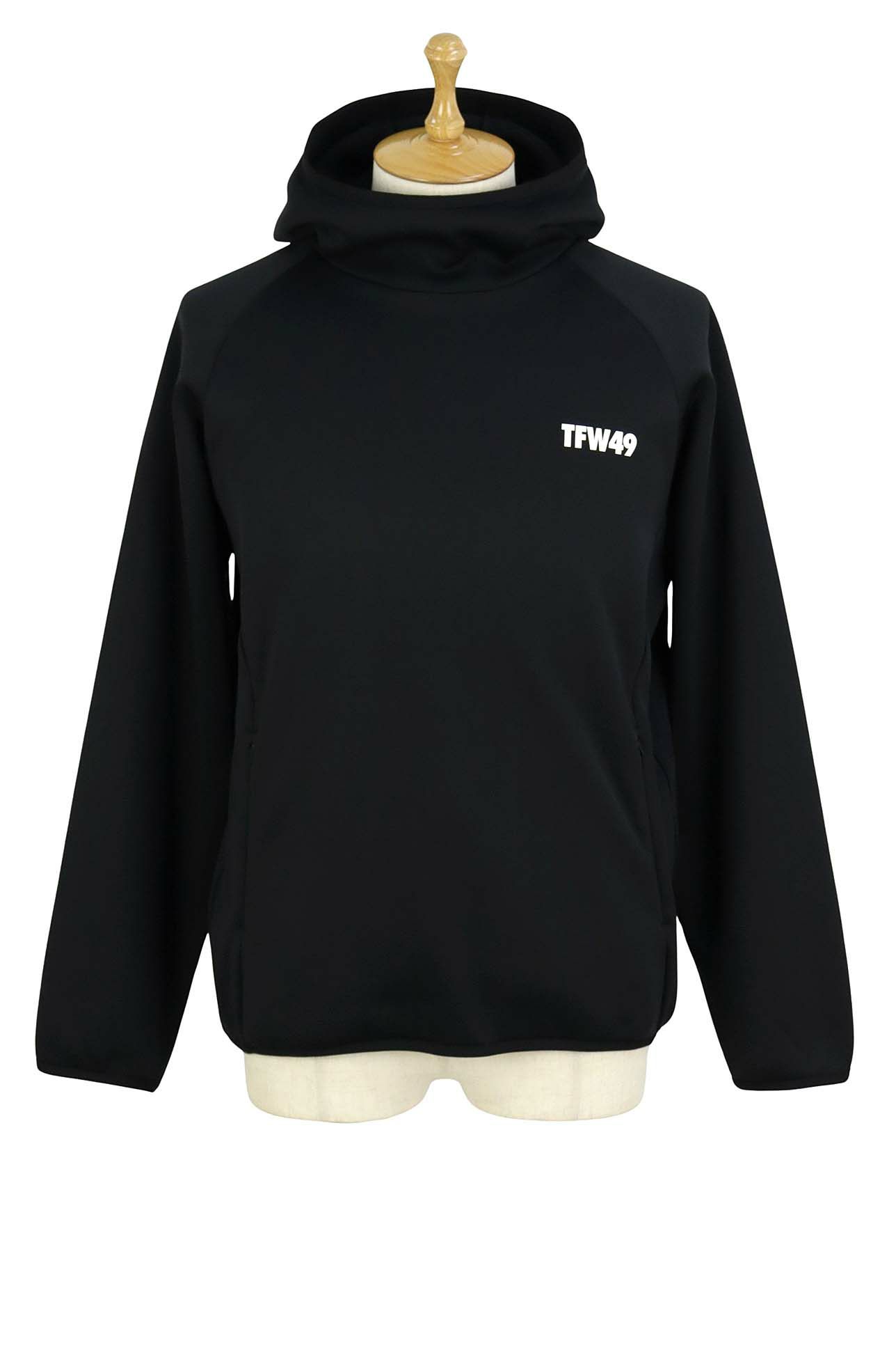TFW49のパーカー