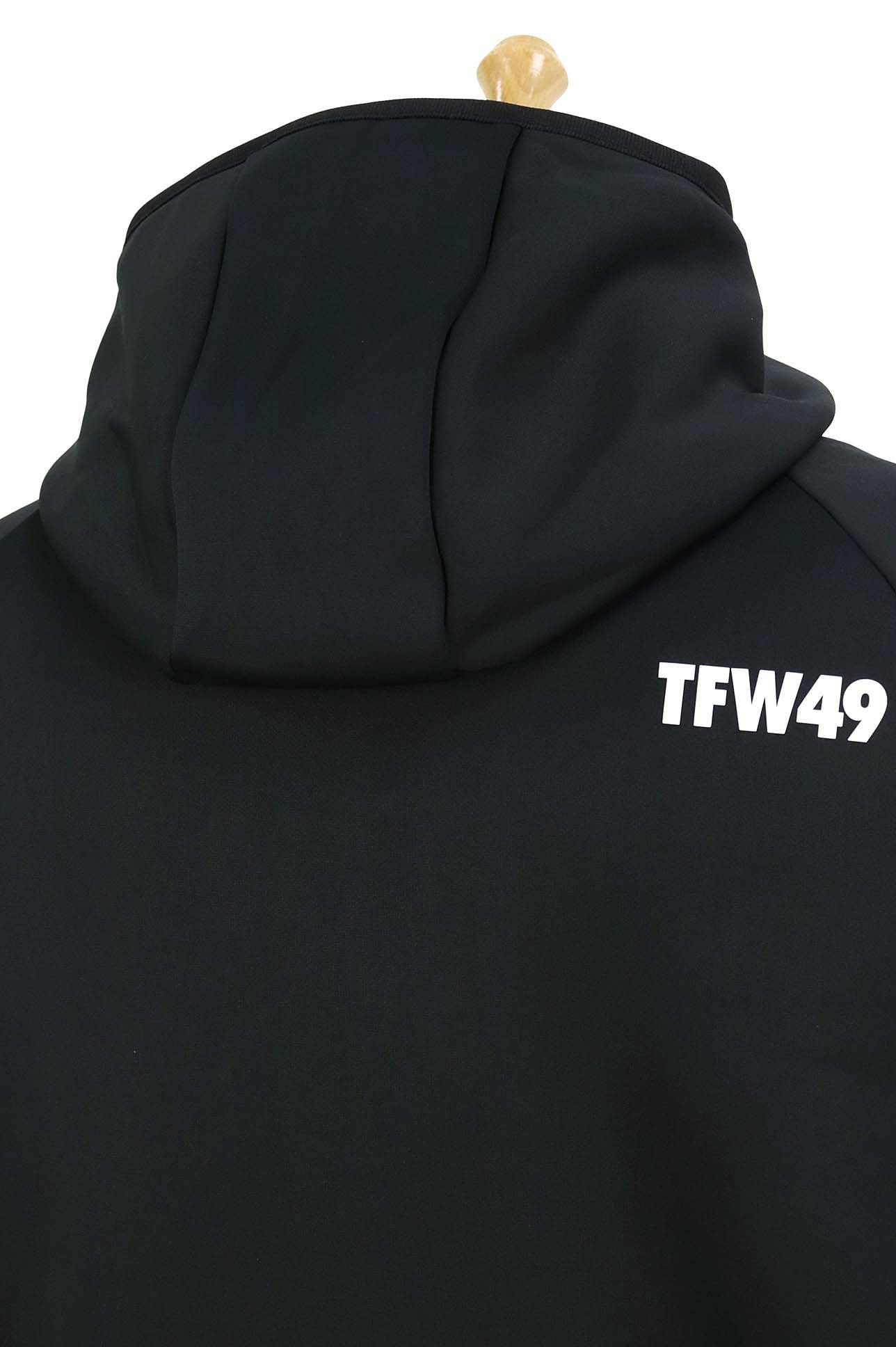 TFW49のパーカー