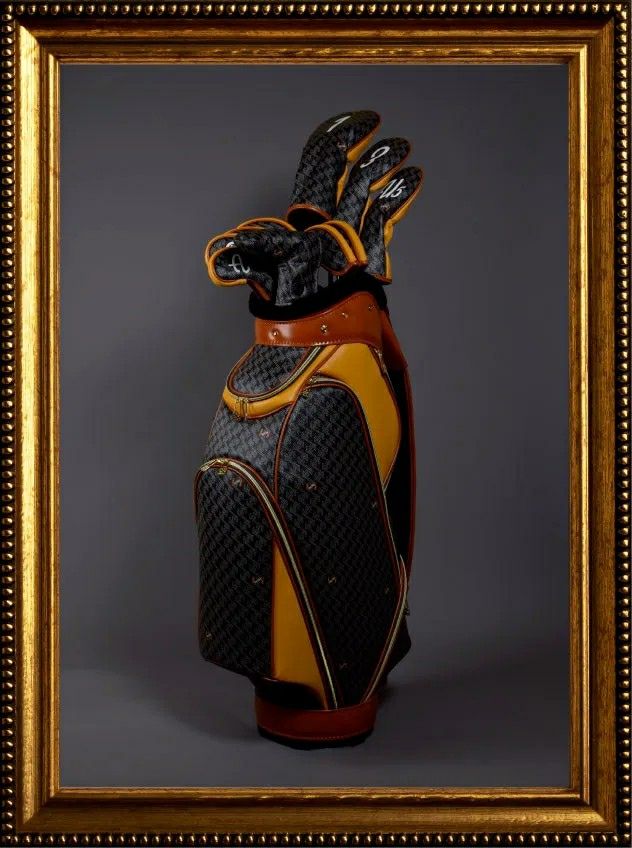 レザレクションのキャディバッグ