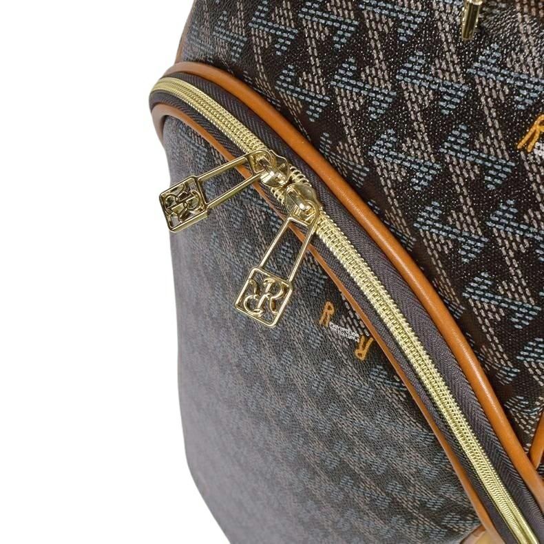 レザレクションのキャディバッグ