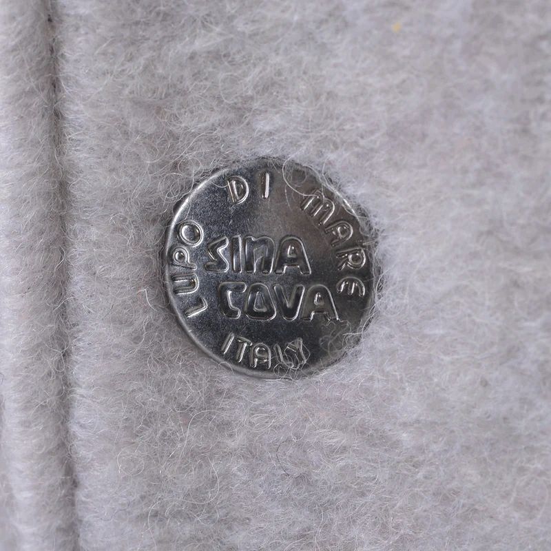 シナコバのブルゾン