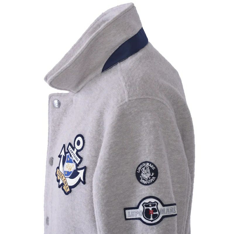 シナコバのブルゾン