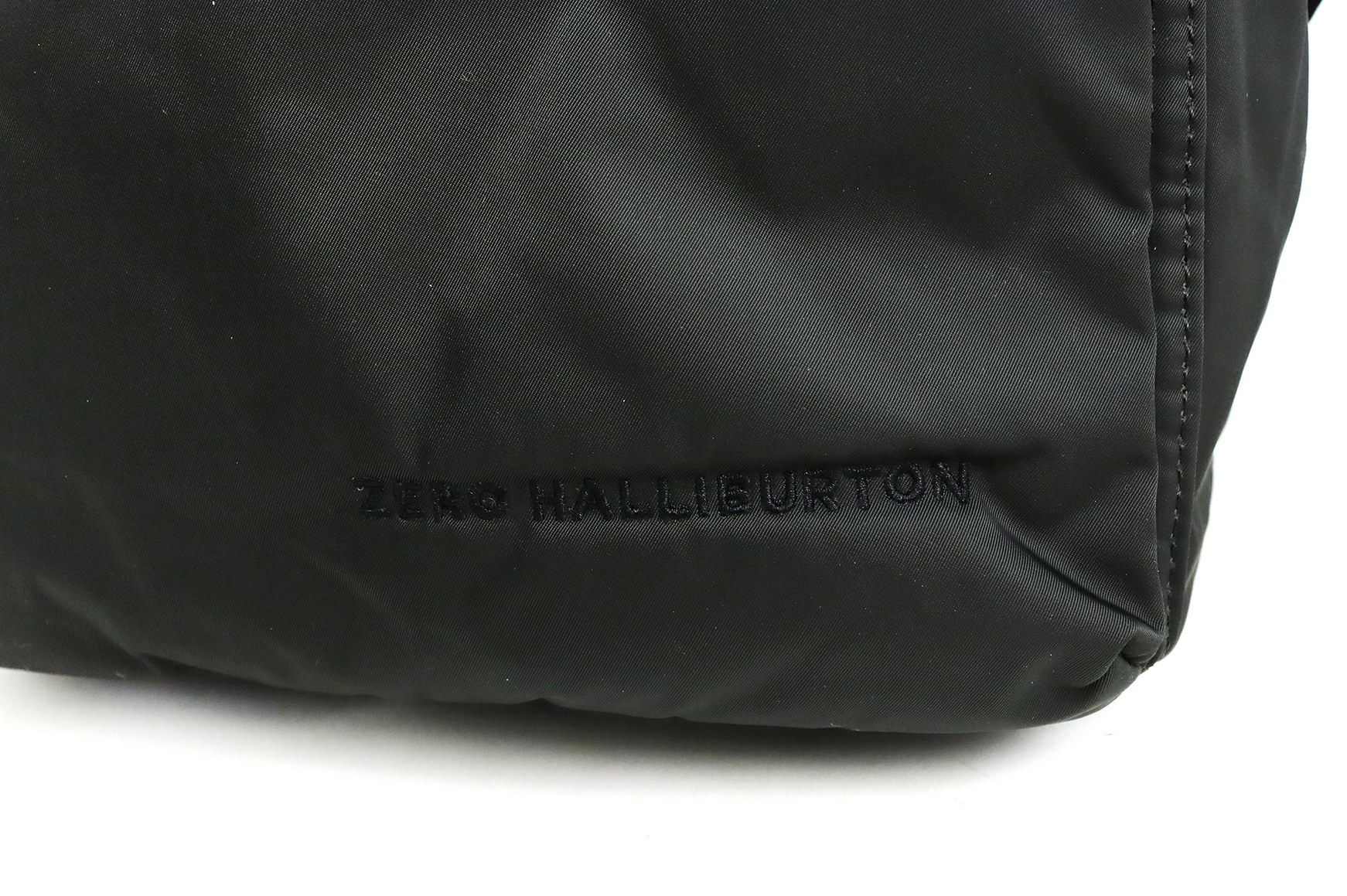 ゼロハリバートンゴルフのカートバッグ