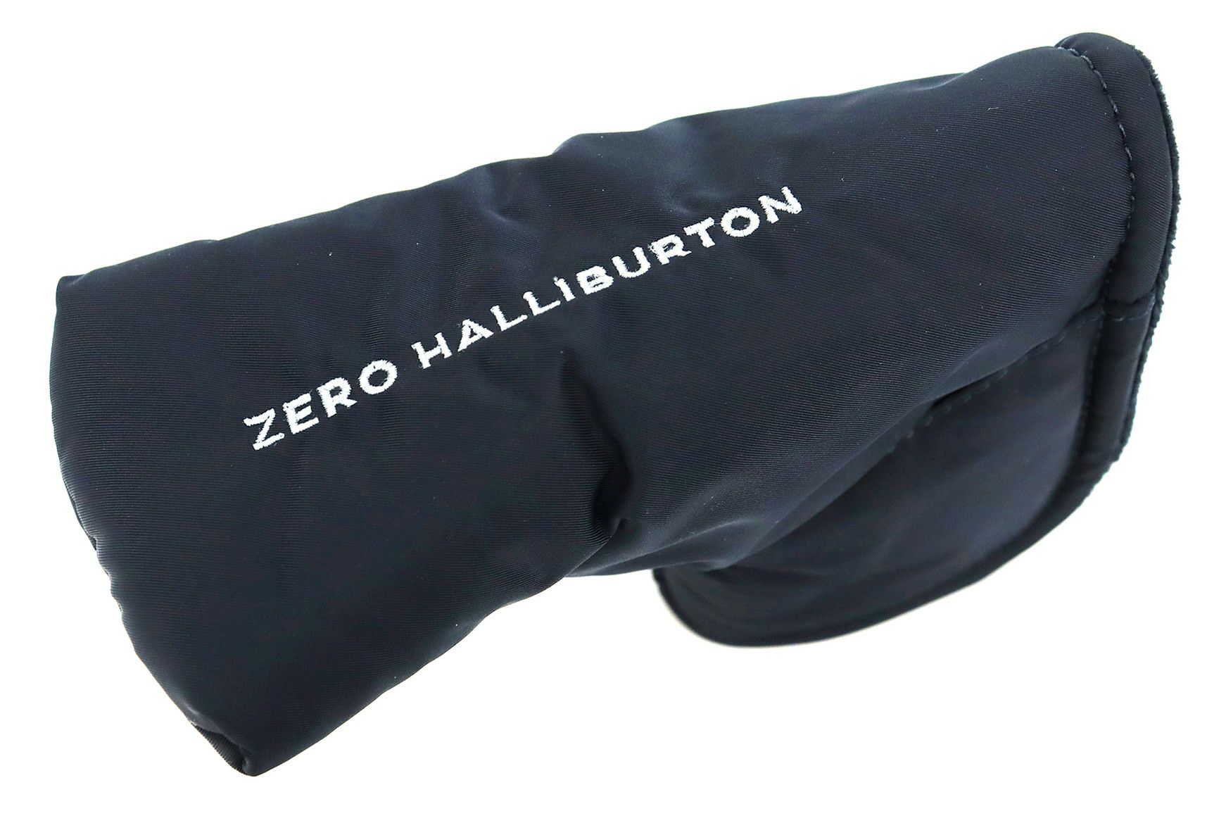 ゼロハリバートンゴルフのパターカバー