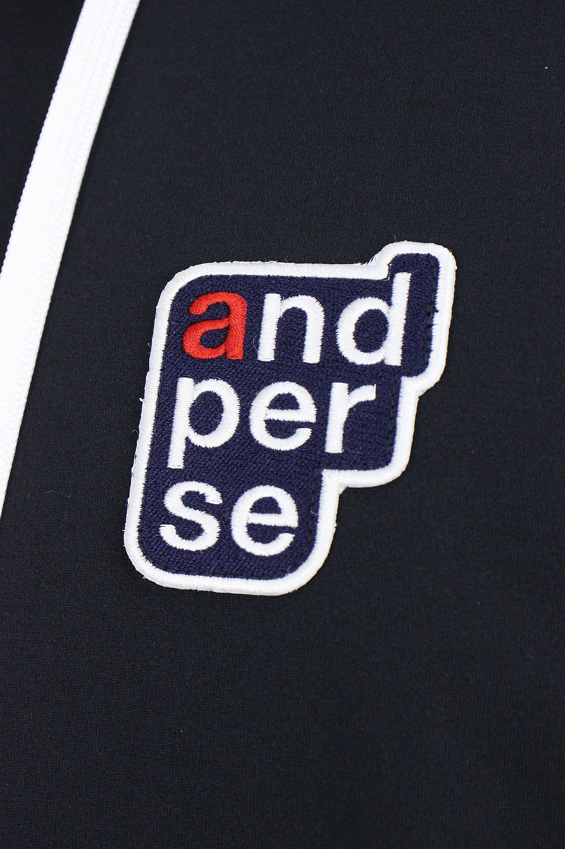 アンパスィのパーカー