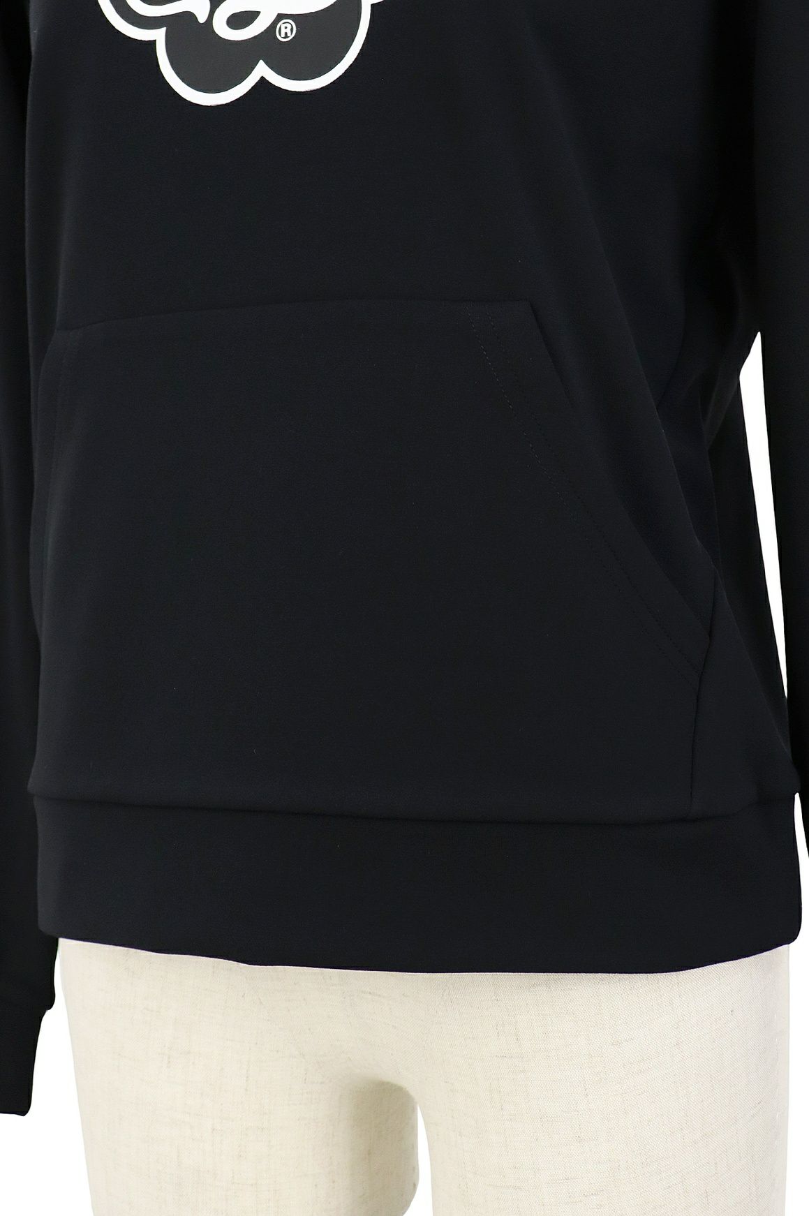 アンパスィのパーカー