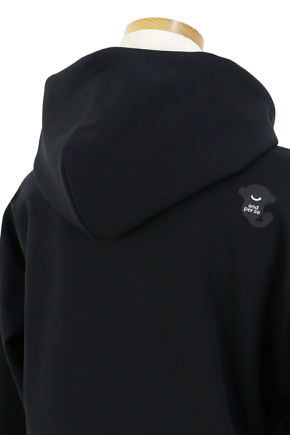 アンパスィのパーカー