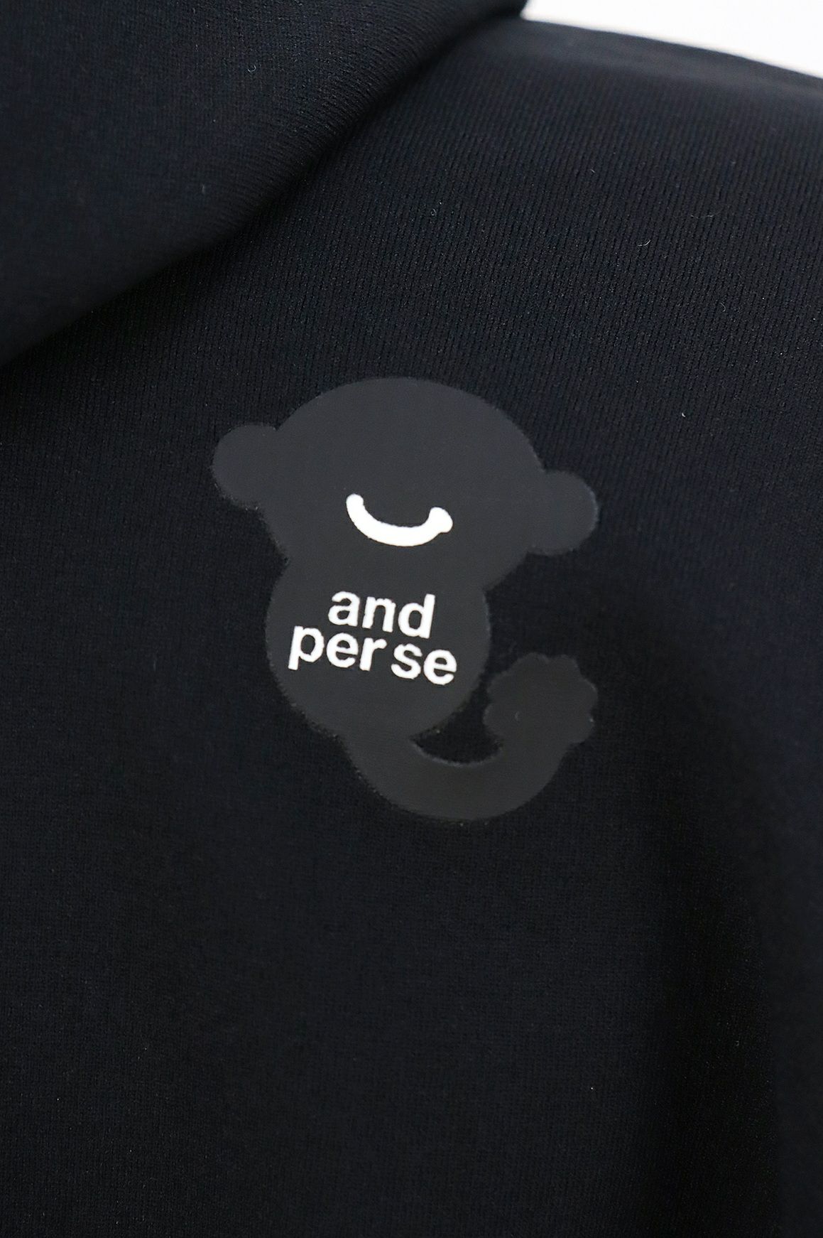 アンパスィのパーカー