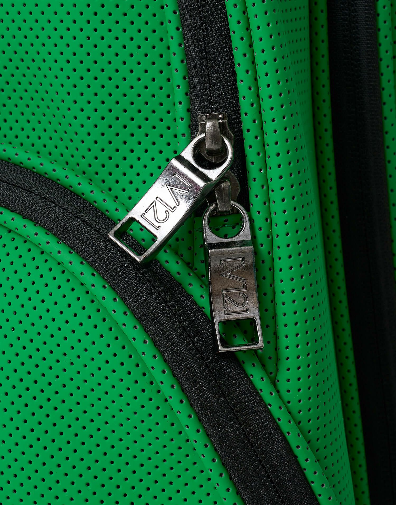 ヴィトゥエルブのキャディバッグ