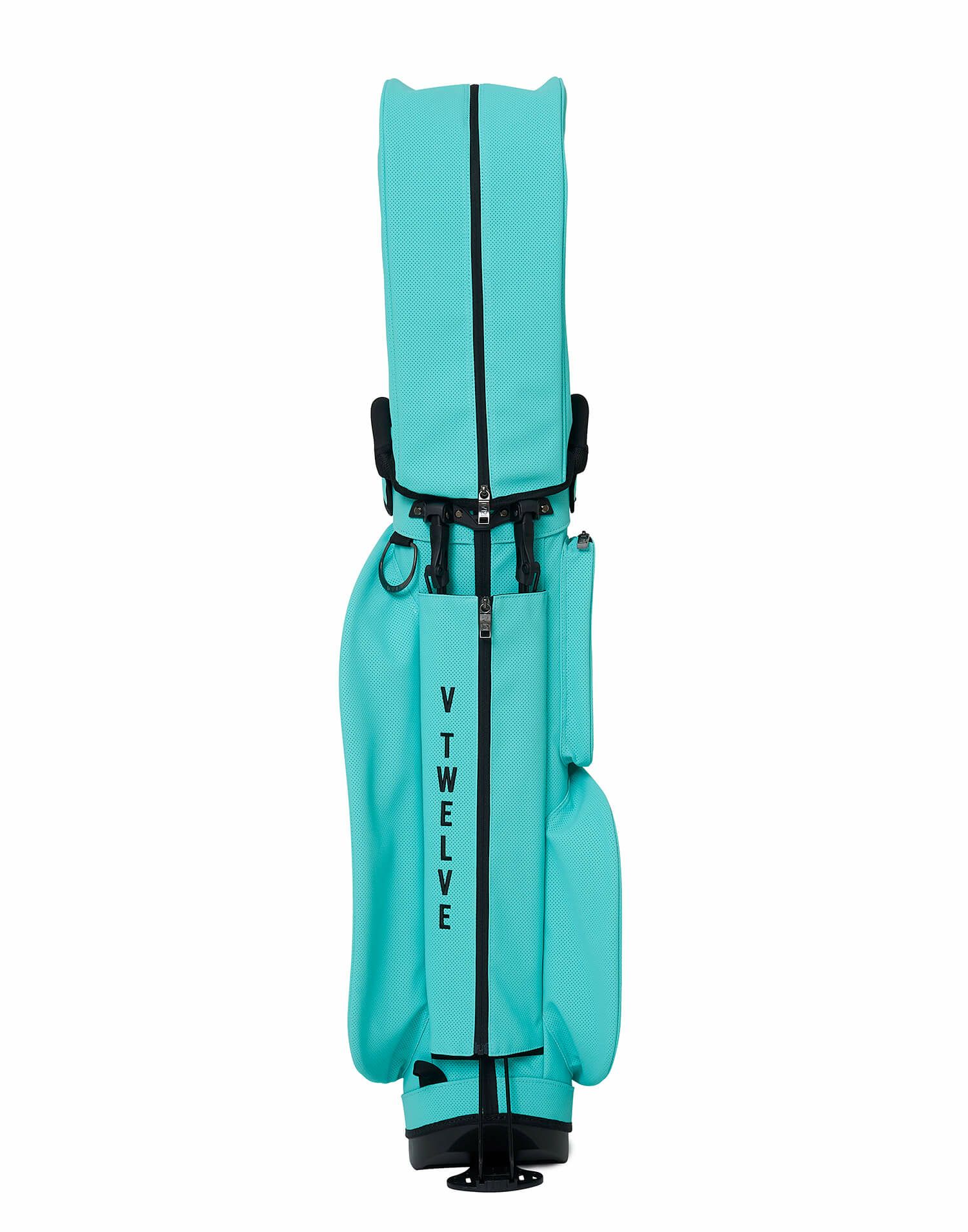 V12のキャディバッグ