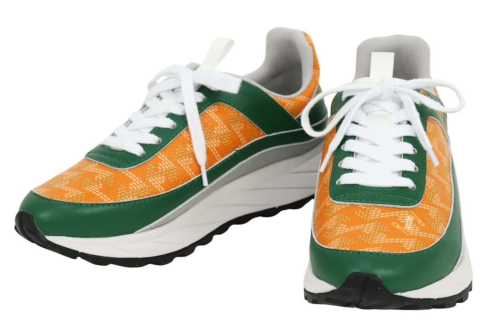 レザレクションのシューズ