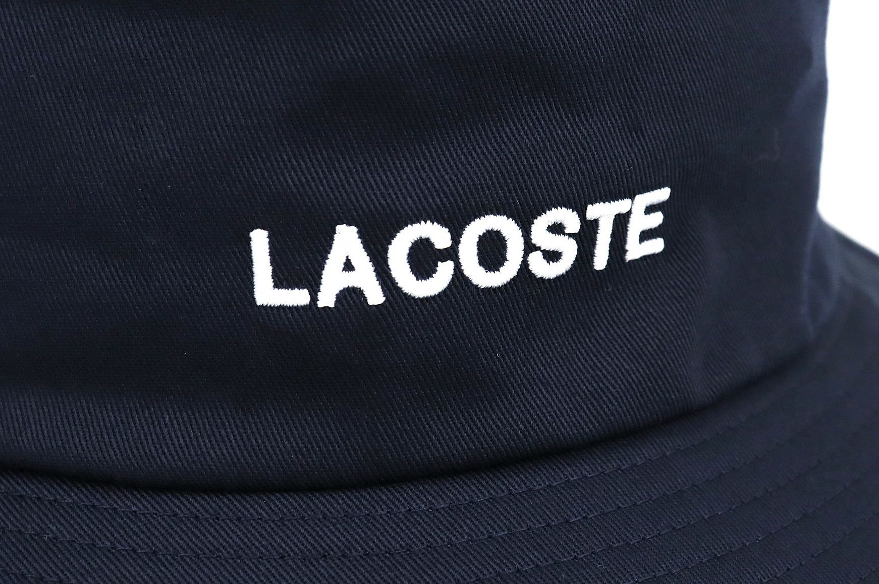 ラコステのハット