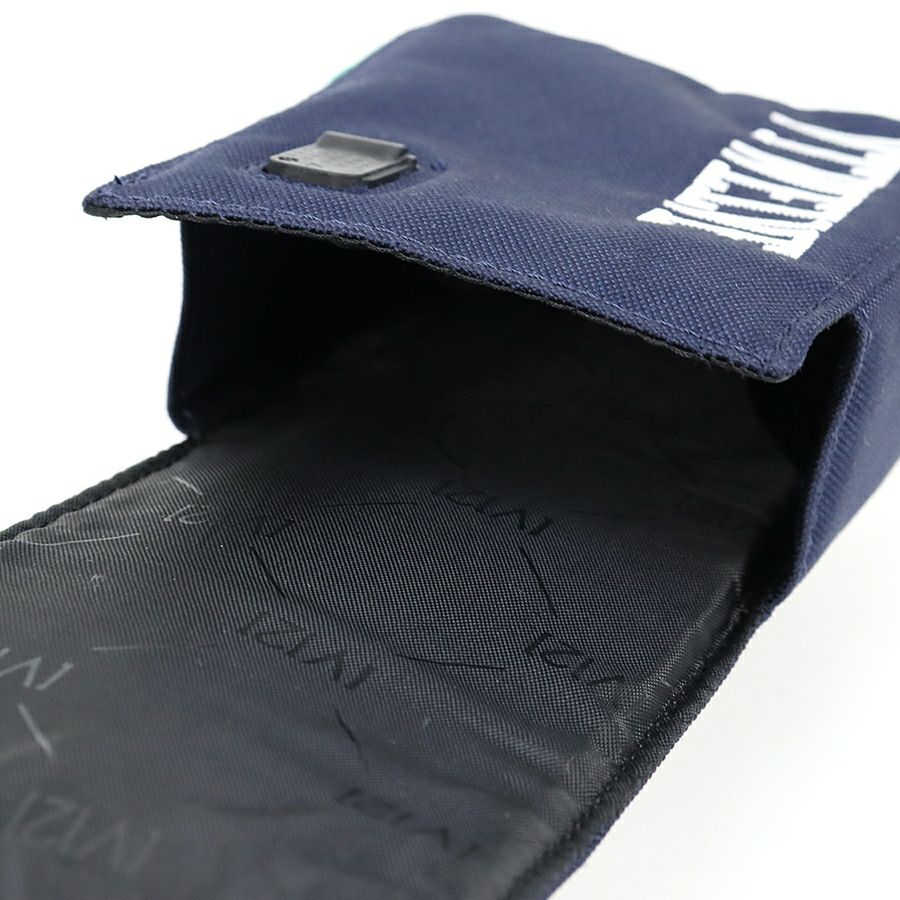 ヴィトゥエルブの距離計ケース