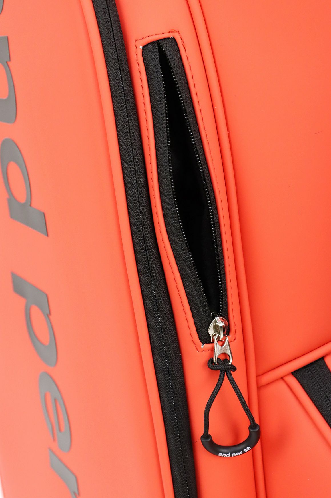 アンパスィのキャディバッグ