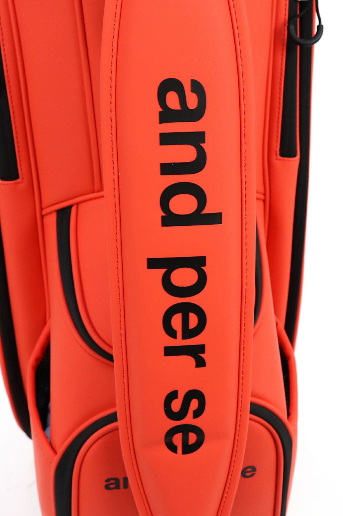 アンパスィのキャディバッグ