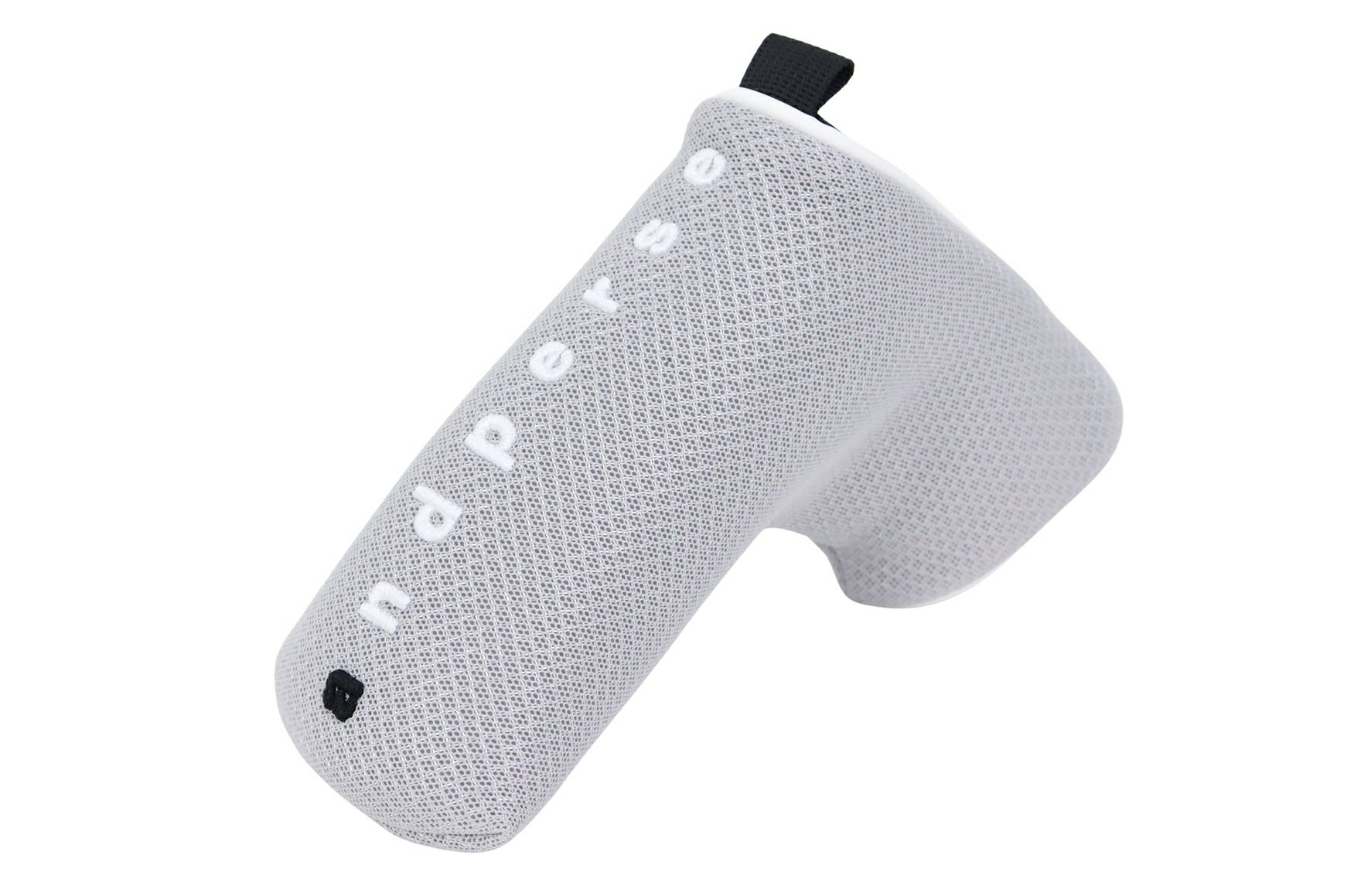 アンパスィのピン型パターカバー