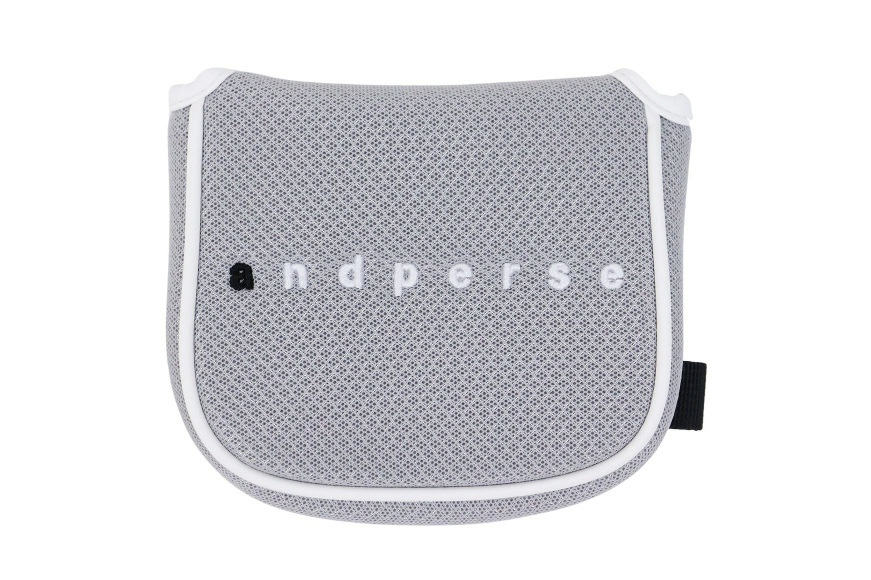 アンパスィのパターカバー